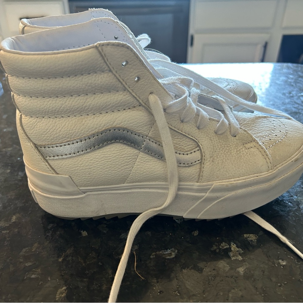 VANS- White High-Top Sneakers with Silver Accent